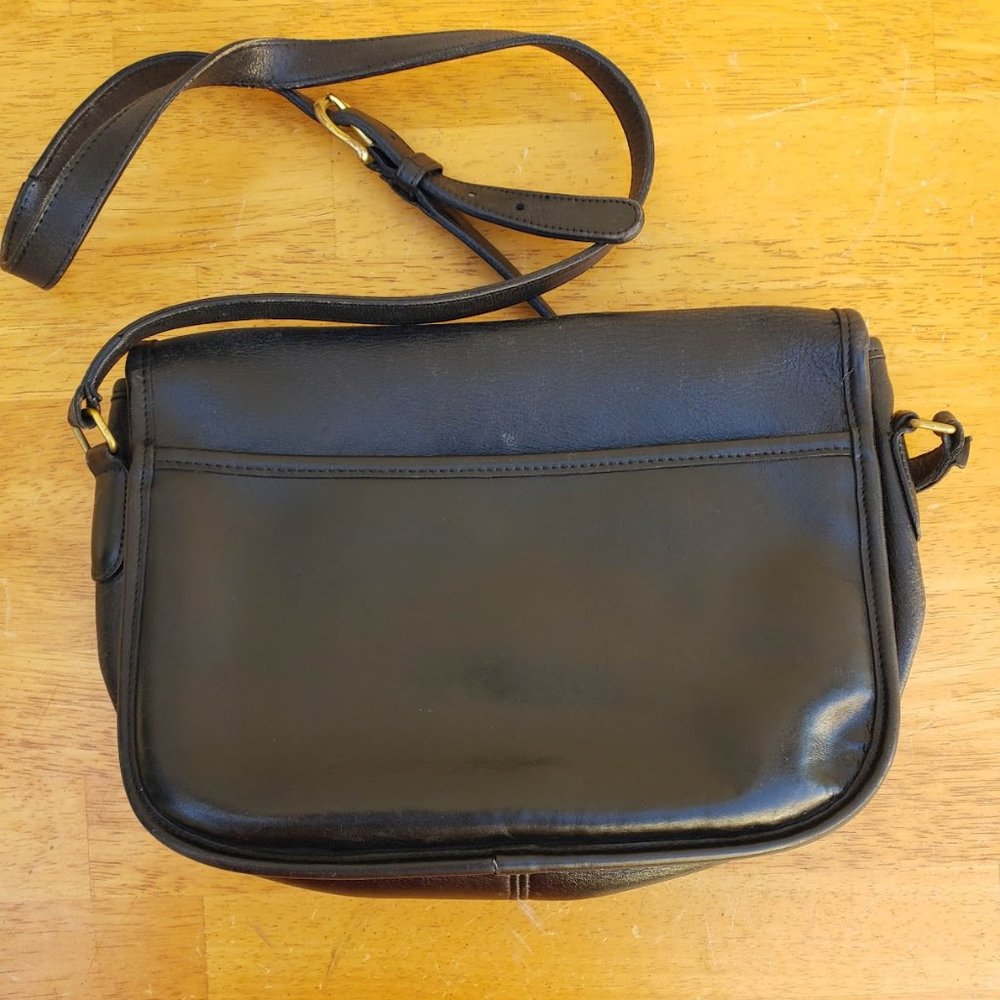 Vintage Coach Black Distressed Leather Saddle Bag Gem